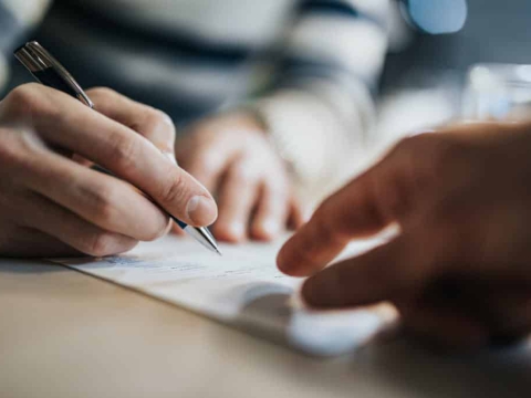 Hướng dẫn kháng nghị theo thủ tục tái thẩm và hướng dẫn cách soạn đơn đề nghị  xem xét lại theo thủ tục tái thẩm